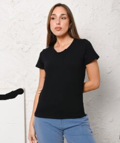 REMERA BASICA CUELLO REDONDO